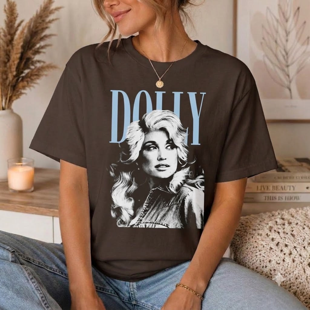 Dolly Portrait T-Shirt